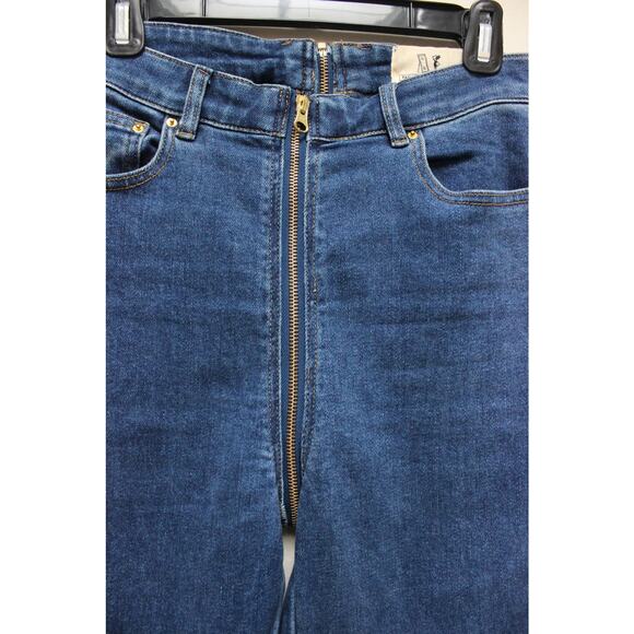 Fashion Brand Company Easy Access Boob Zipper High Rise Jeans Size Small - Picture 4 of 8